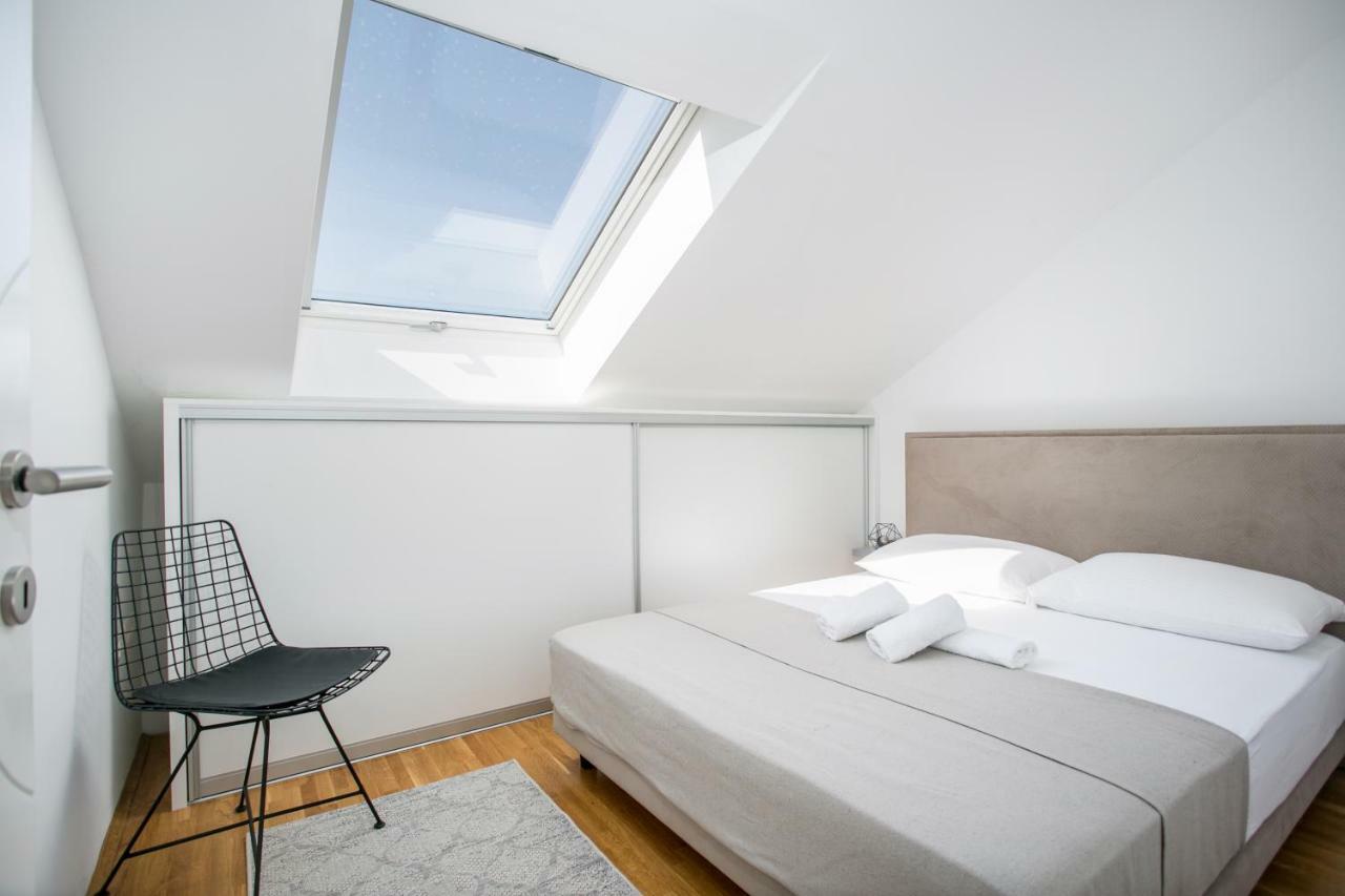 Luxury Penthouse Queen Lägenhet Split Exteriör bild